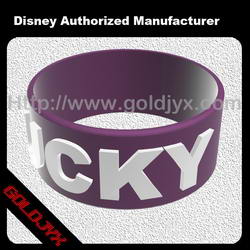 Embossed silicone bracelet